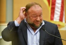 Американського шанувальника Дугіна зобов’язали виплатити майже мільярд доларів за фейки