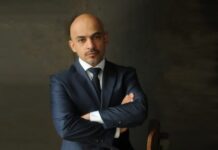 Скандальне відрядження: Найєм йде у відставку після рішення Шмигаля