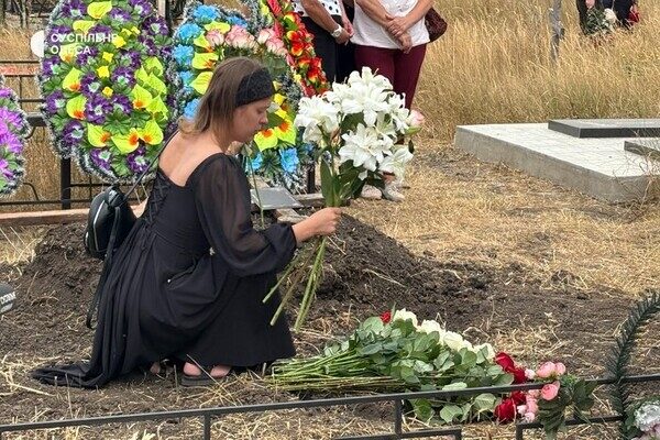 В Одессе похоронили семью, погибшую в результате иранского ракетного удара по Израилю